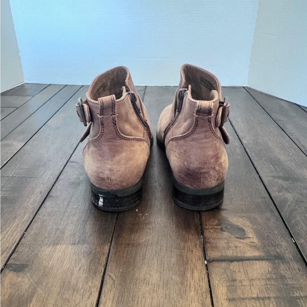 Vionic Logan Ankle Buckle Booties Brown Suede Leather-size 6 - Picture 5 of 9